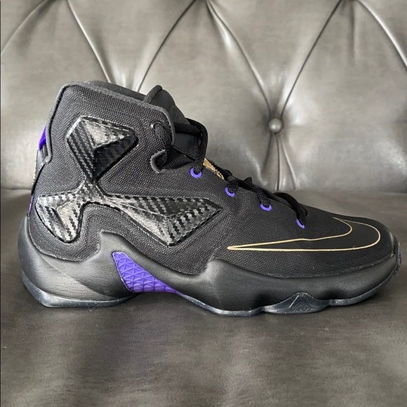 lebron 13 black and gold